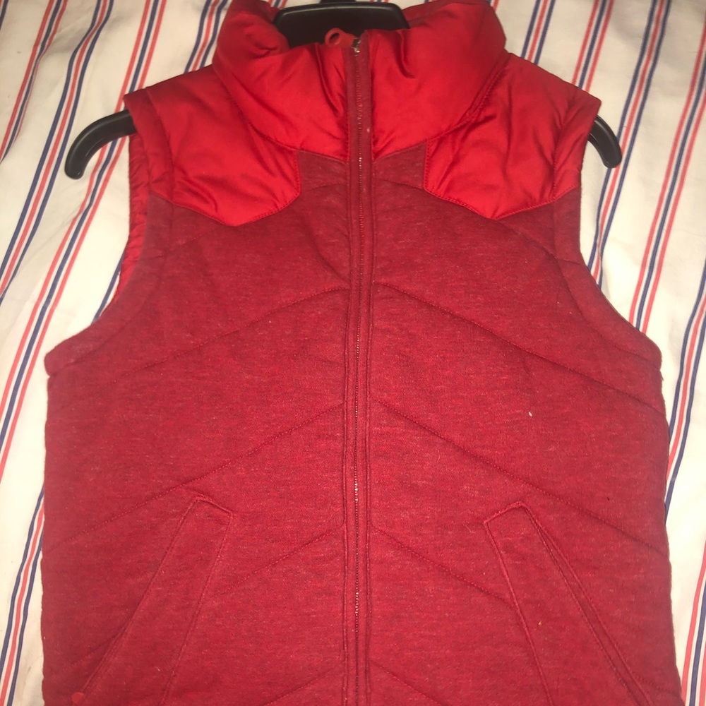 SMALL NIKE 6.0 VEST